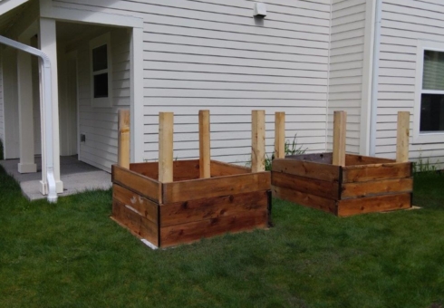 Women Build: Garden Beds